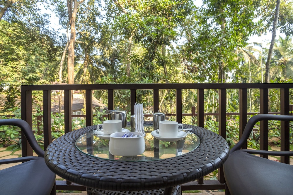 Standard Room, 1 Bedroom, Patio, Garden View photo 3