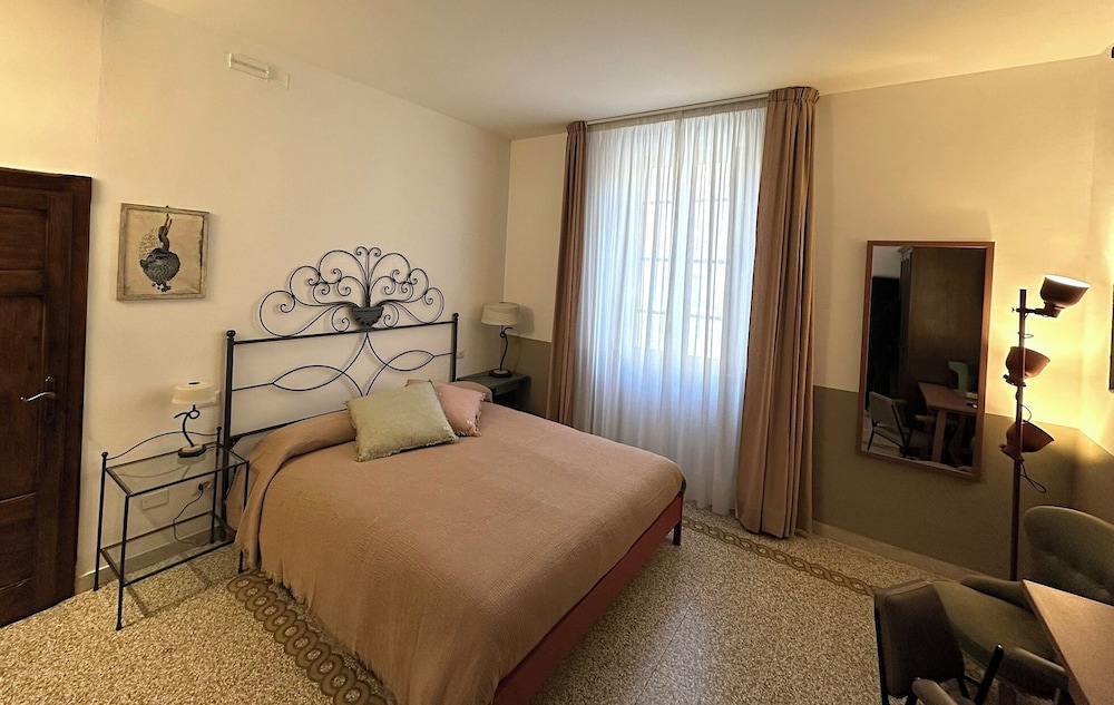 Superior Room, City View