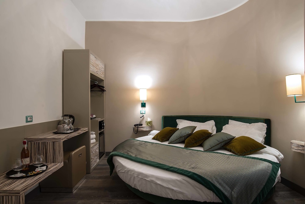Deluxe Room, 1 Bedroom (3 Pax) photo 2
