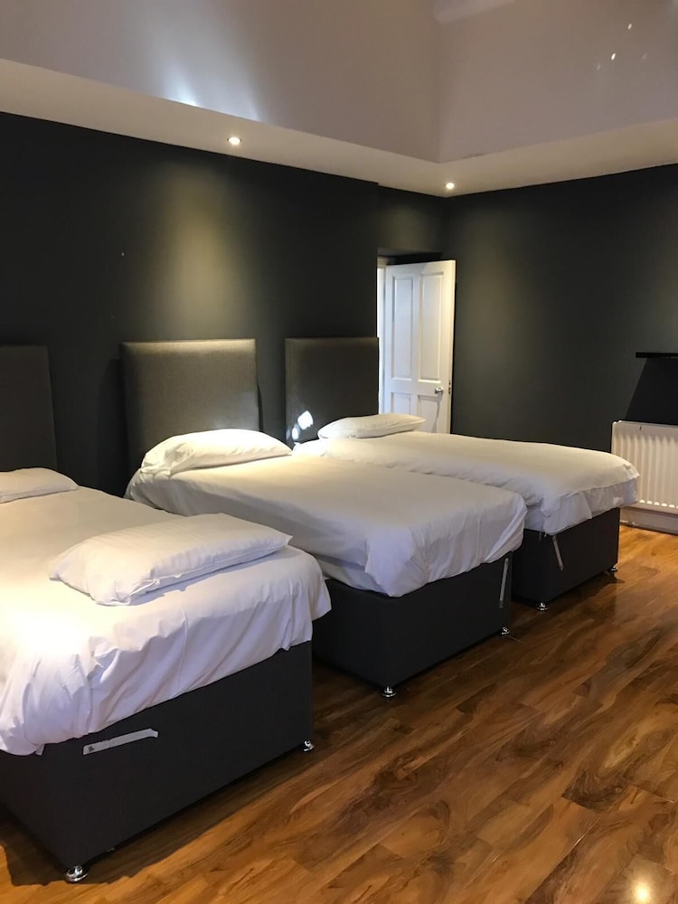 Cottage, Ensuite (3 Bedrooms For Up To 10) photo 3