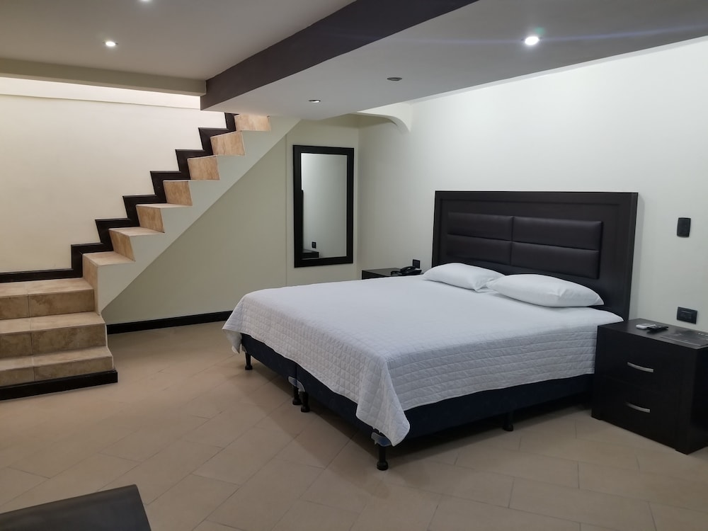 Deluxe Triple Room, 2 Bedrooms, 2 Bathrooms, Pool View