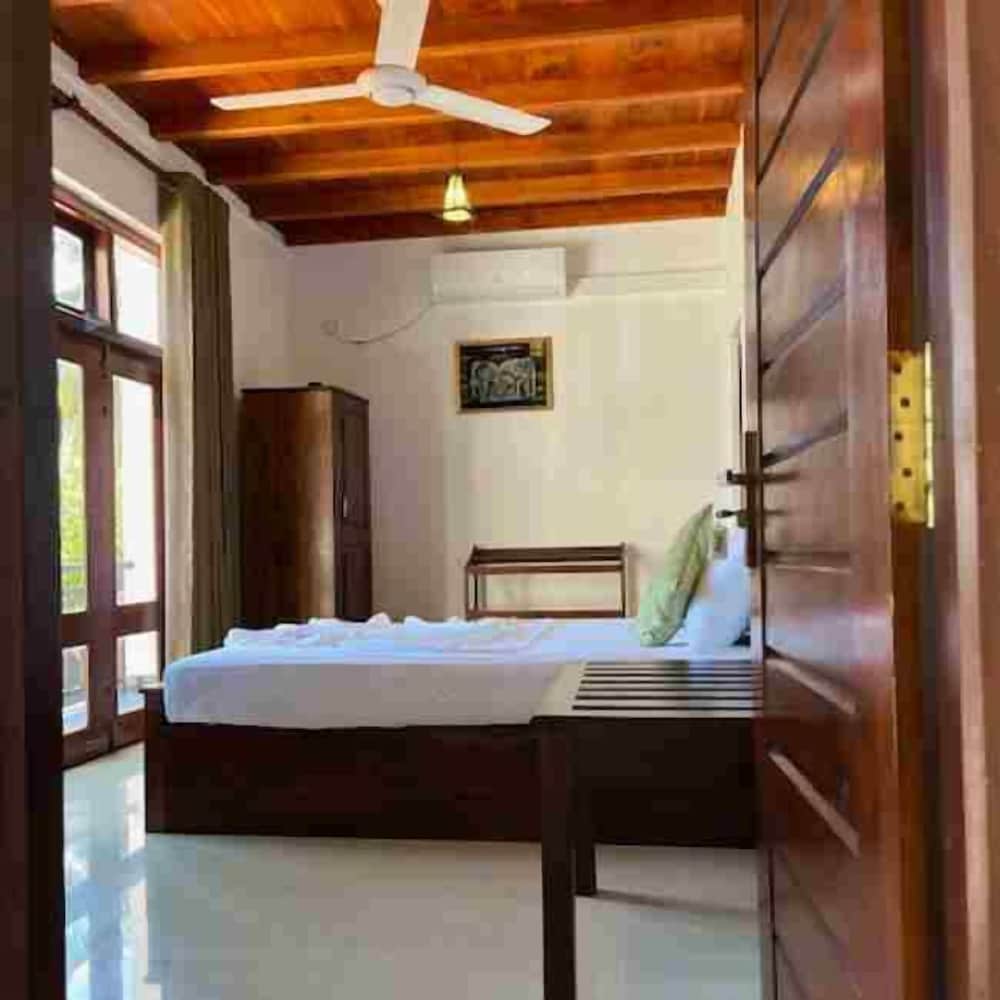 Luxury Double Room, Balcony photo 2