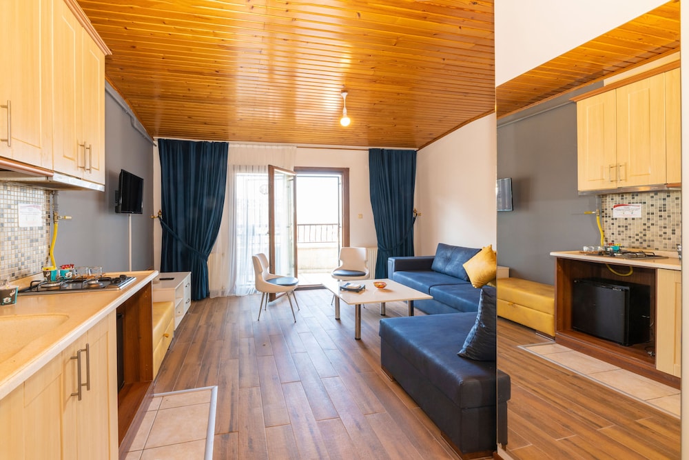 Suite with Balcony photo 1