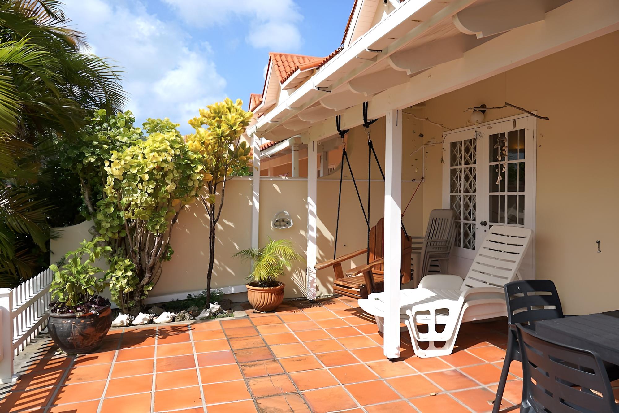 Townhome, 1 Bedroom photo 2