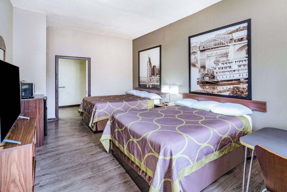 Room, Accessible - Photo 5