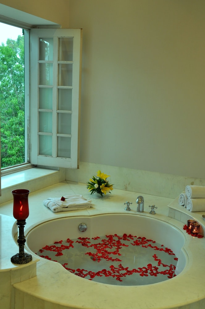 SeleQtions Historical Suite SeleQtions Historical Suite