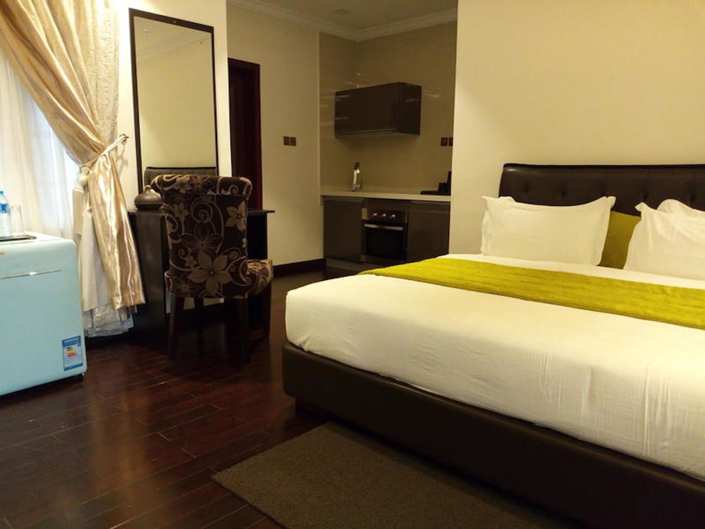 Executive Room, 1 Queen Bed, Non Smoking photo 2