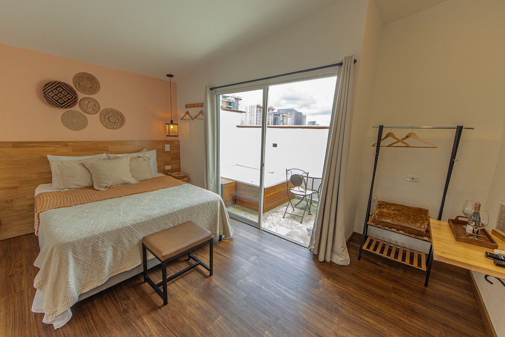 Premier Double Room, Balcony - Photo 1