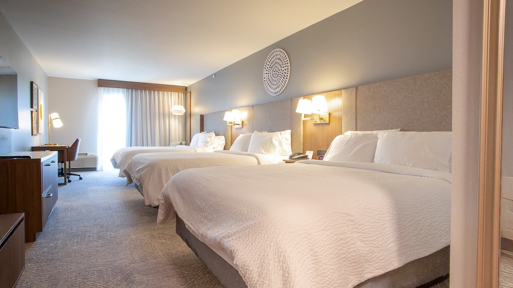 Standard Room, Multiple Beds photo 2