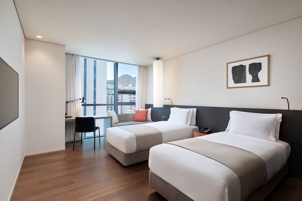[NORI NORI PKG] Standard Twin Ocean View + 1 set of Gwangcheon seaweeds per booking