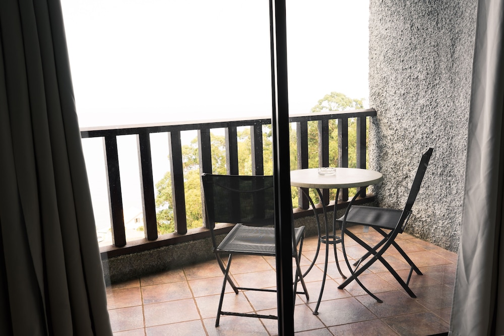 Twin Room, 2 Twin Beds, Kitchenette, Sea View photo 2