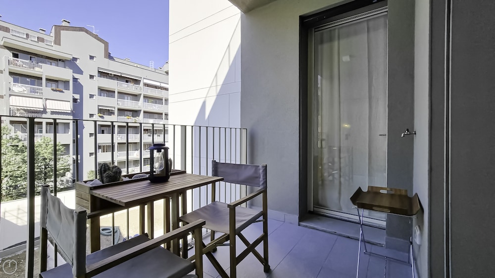 Apartment (1 Bedroom)
