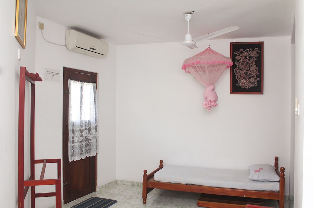 Luxury Triple Room, 1 Bedroom, Partial Sea View photo 3