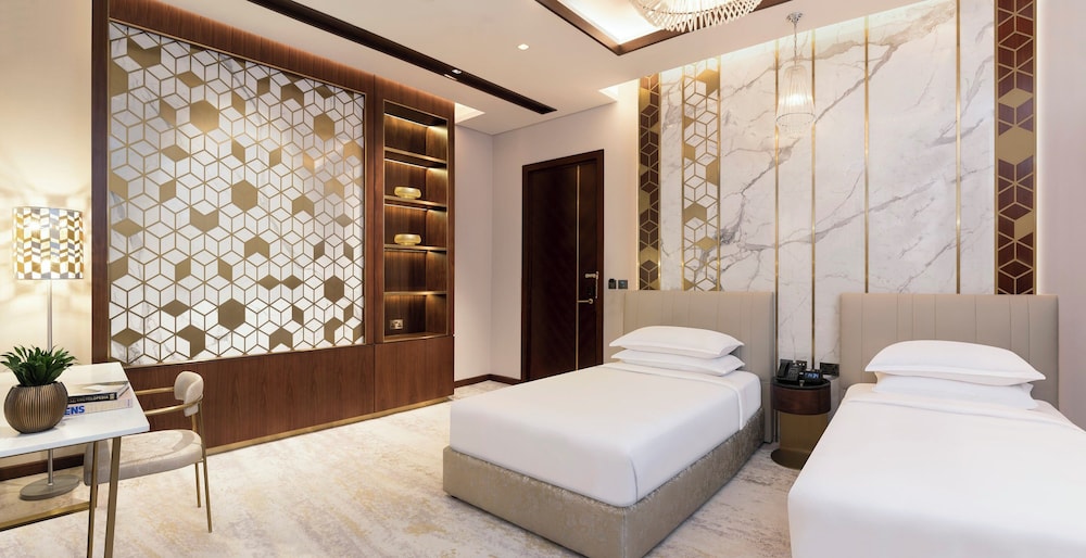 Deluxe Room, 2 Twin Beds, Smoking photo 2
