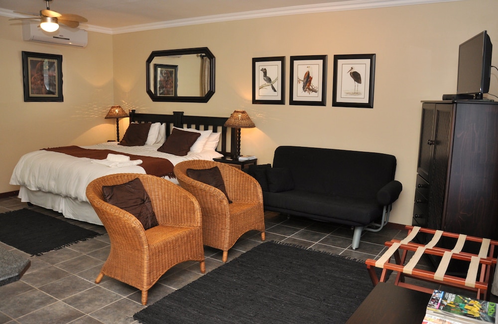 Double or Twin Room, Kitchenette (Room 9) photo 2