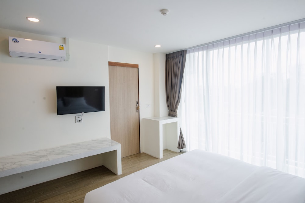 Family Quadruple Room - Photo 2