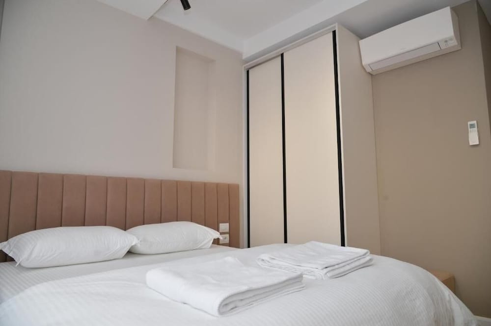 Superior Apartment, 2 Bedrooms, Balcony, City View