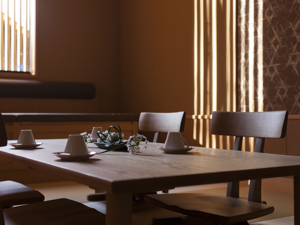 Japanese Western Style Room with Private Open-air Bath (Double or Twin, Run of the House) photo 3