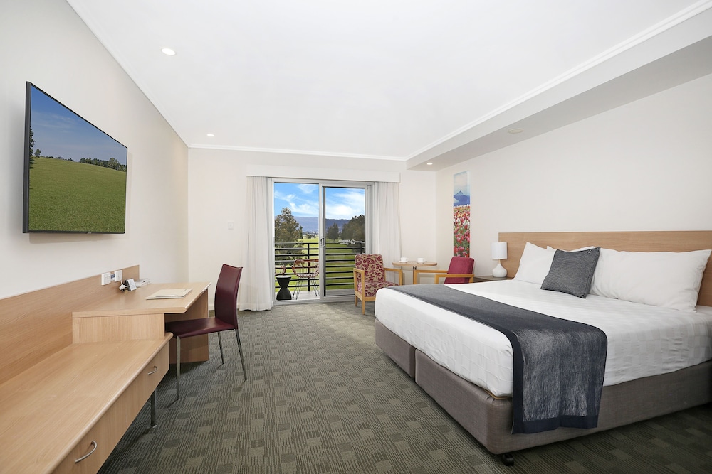Executive Room, 1 King Bed, Non Smoking photo 1