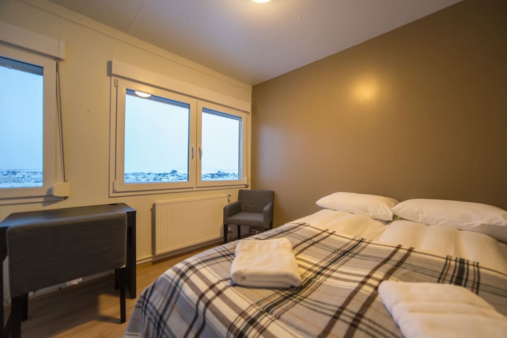 Economy Double Room, Private Bathroom, Mountain View photo 1