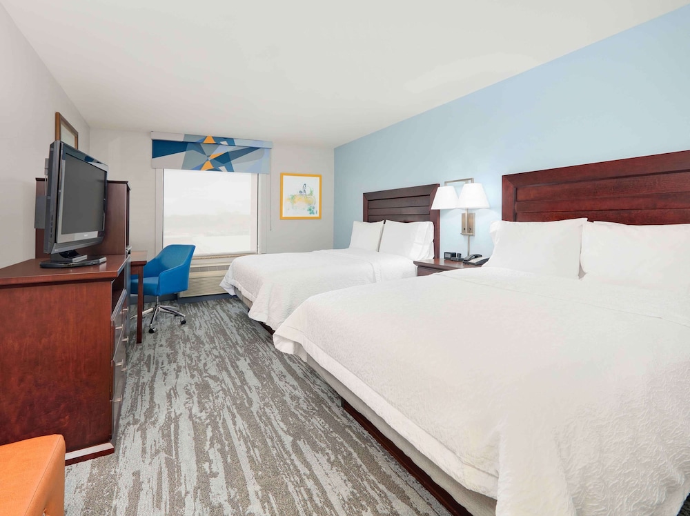 Standard, Two Queen Beds, Non-Smoking - Photo 1