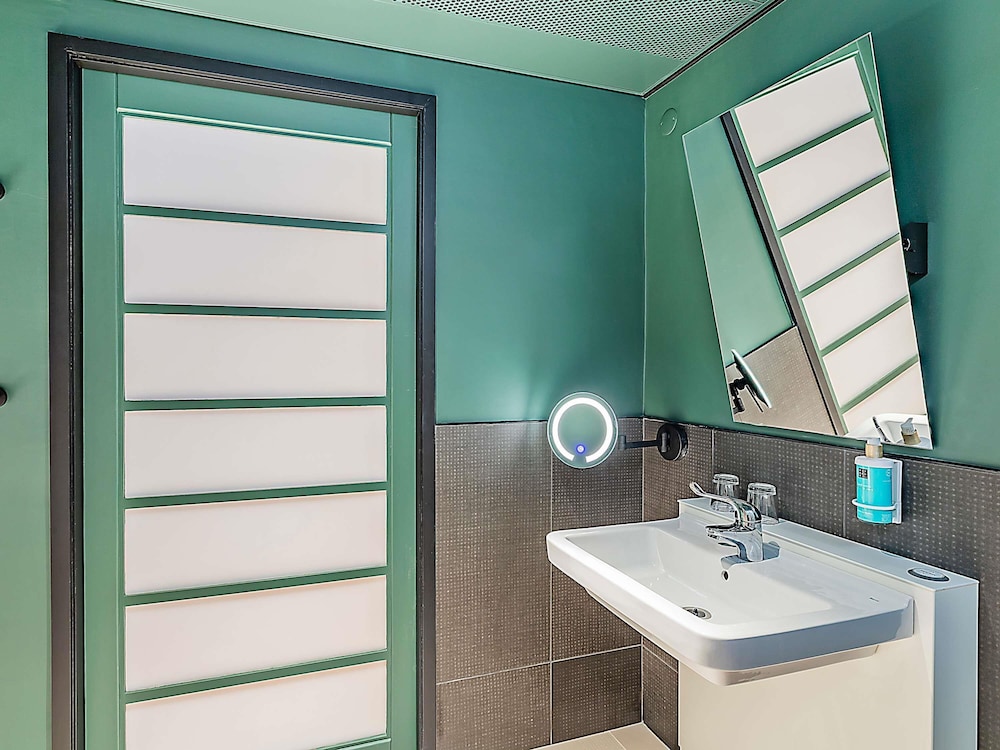 Superior Room, 1 Double Bed, Accessible (Accesible) - Photo 3