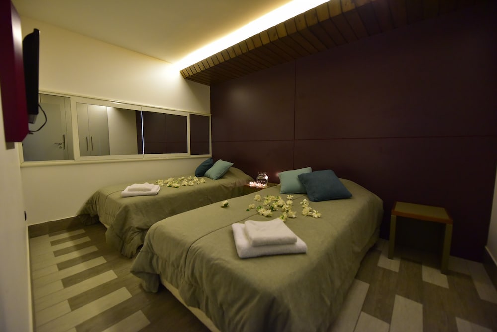 Deluxe Suite, 1 Bedroom, Sea View photo 1