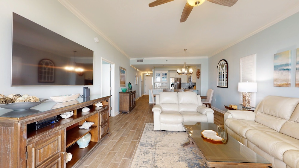 Condo (Tides 0901) photo 2