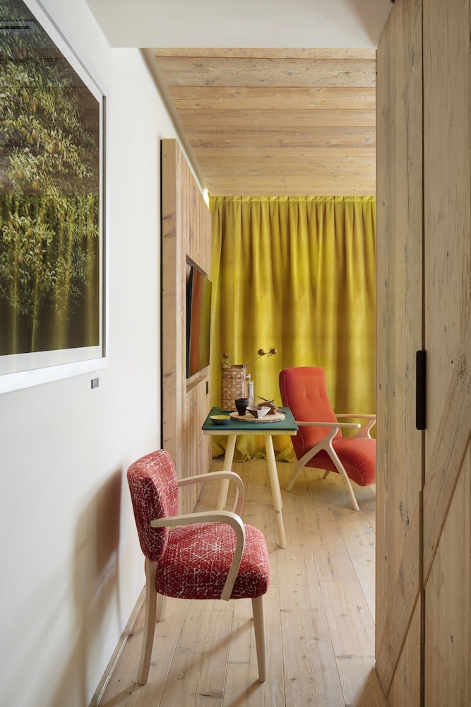 Premium Double Room photo 2