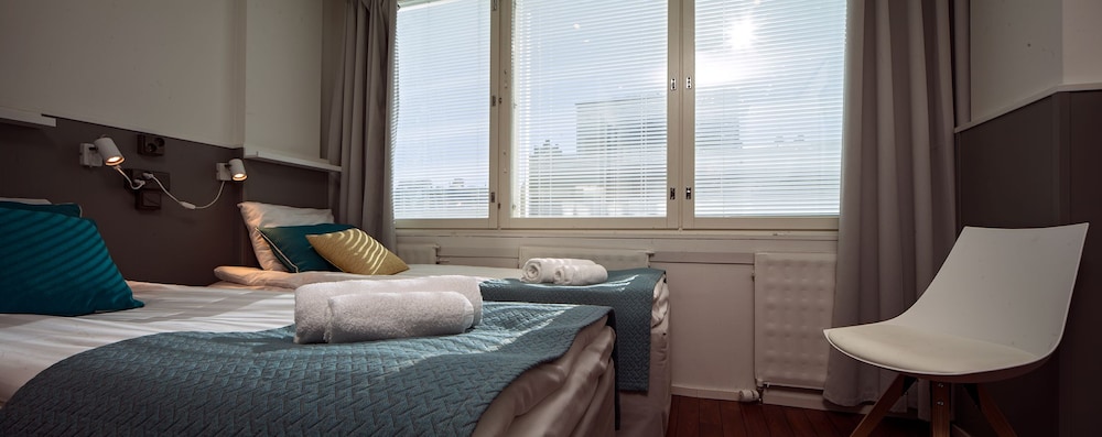 Superior Studio, 2 Twin Beds