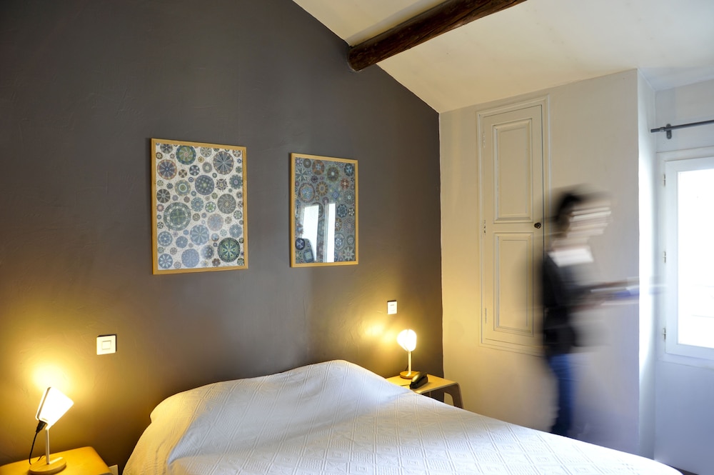 Basic Double Room photo 1