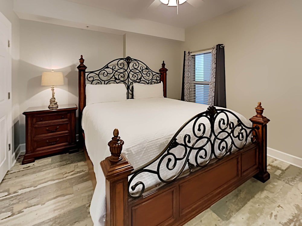 Condo, Multiple Beds, Balcony, Ocean View (#1801 - No Pets) photo 3
