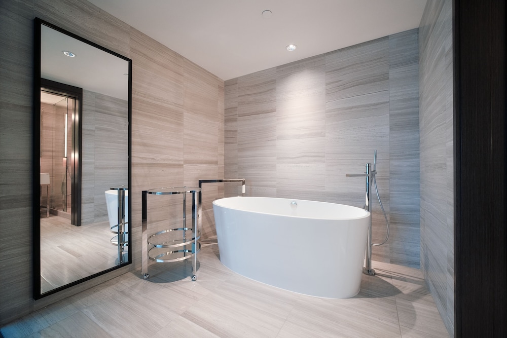 Paradox King + Bath photo 2