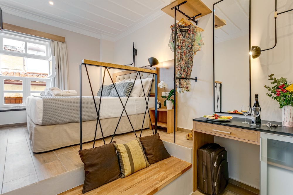Standard Double Room, 1 Queen Bed photo 2