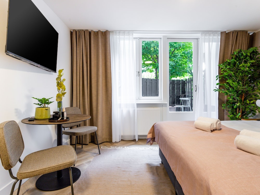 Queen Room with Terrace photo 3
