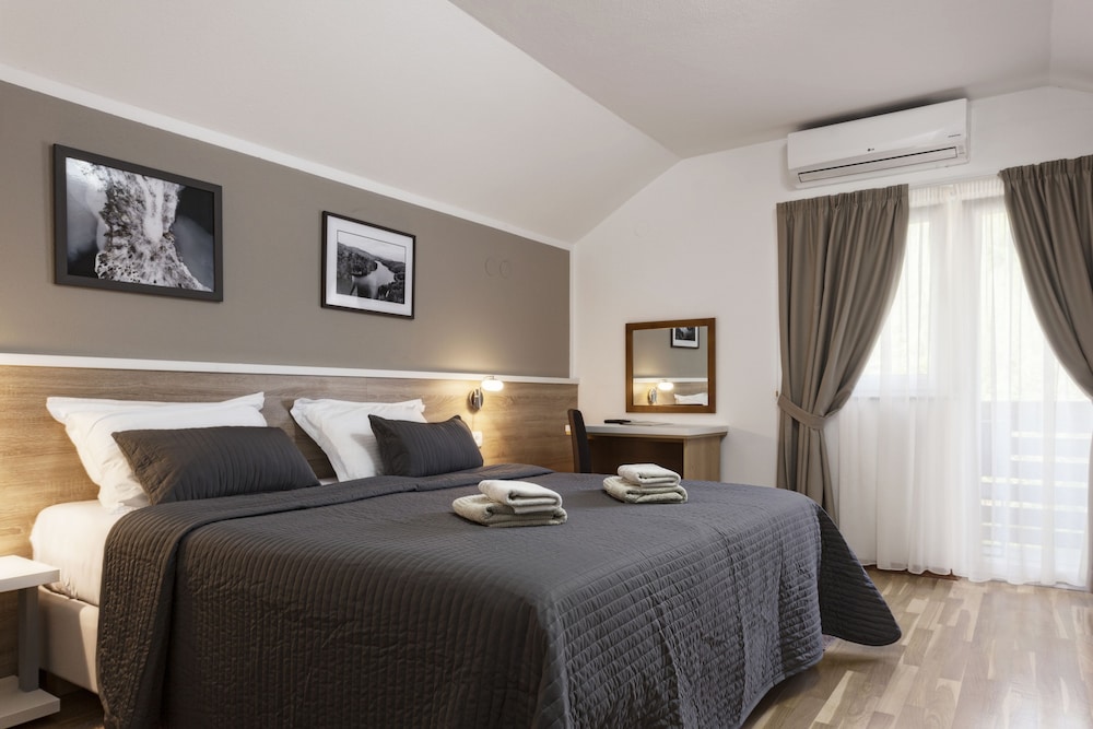 Superior Double Room (Villa Dora) photo 1