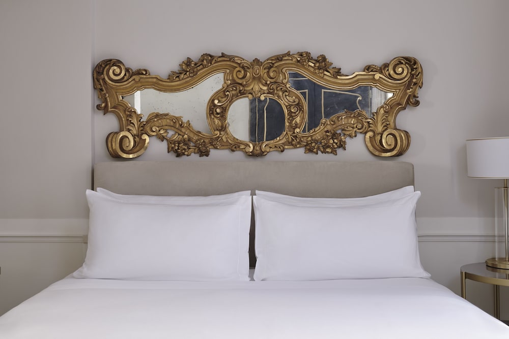 Executive Suite, Terrace