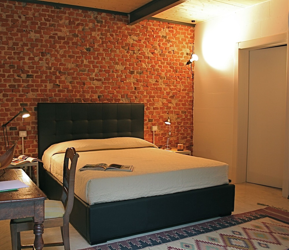 Deluxe Double Room, Courtyard View