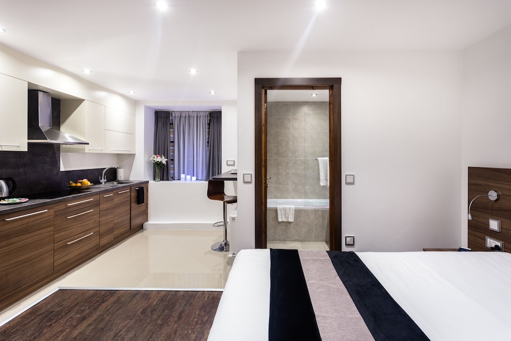 Economy Studio, 1 Double Bed photo 1