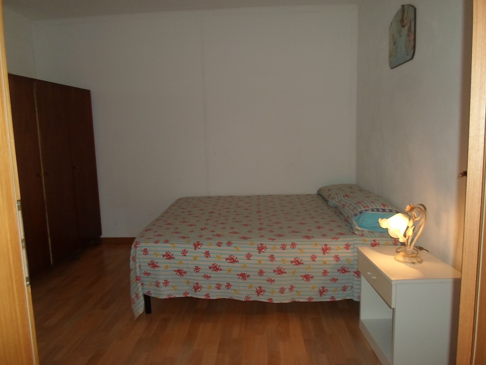 Villa photo 2