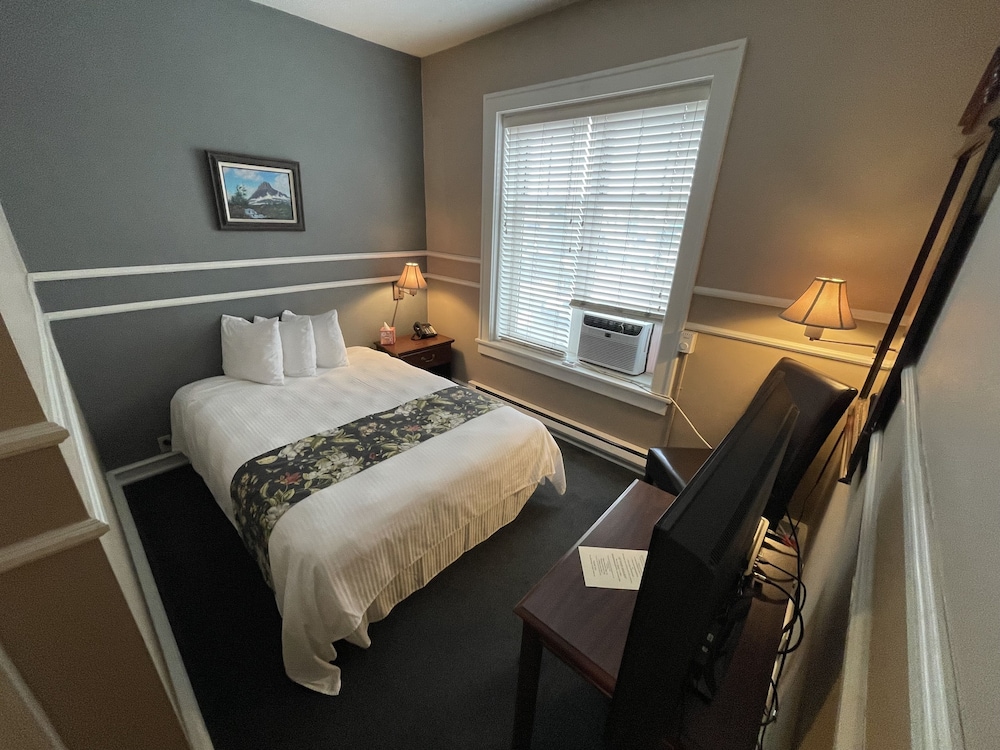 Traditional Single Room