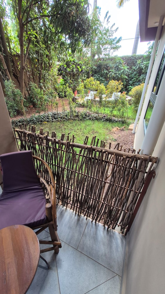 Deluxe Twin Room, Patio, Garden View