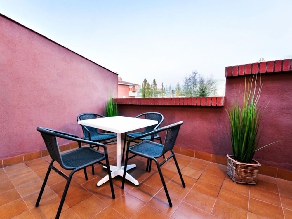 Business Duplex, Terrace (4 pax) photo 2