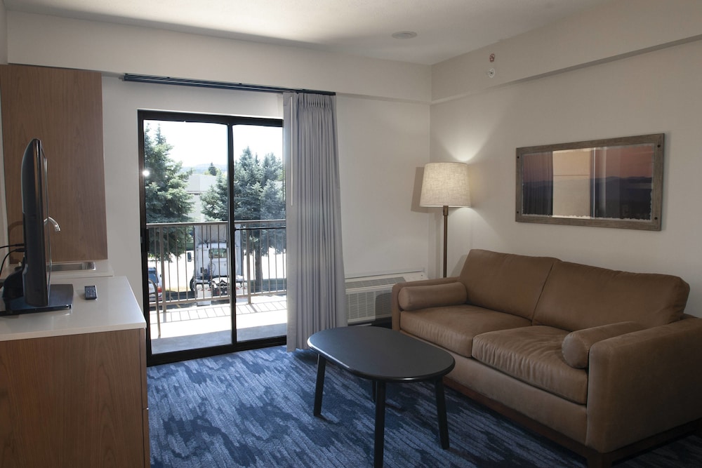 Suite, Multiple Beds - Photo 1