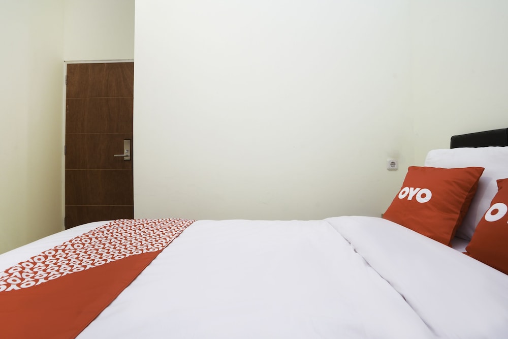 Standard Double Room - Photo 7