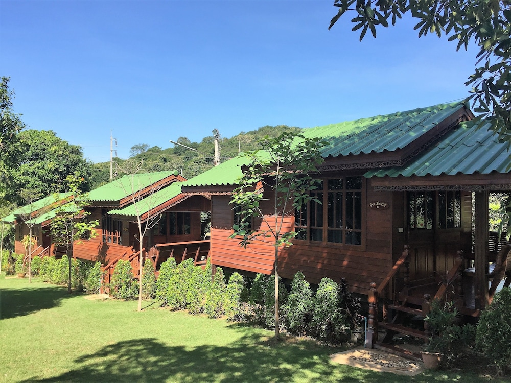 Thai Villa for 3 Adults photo 3