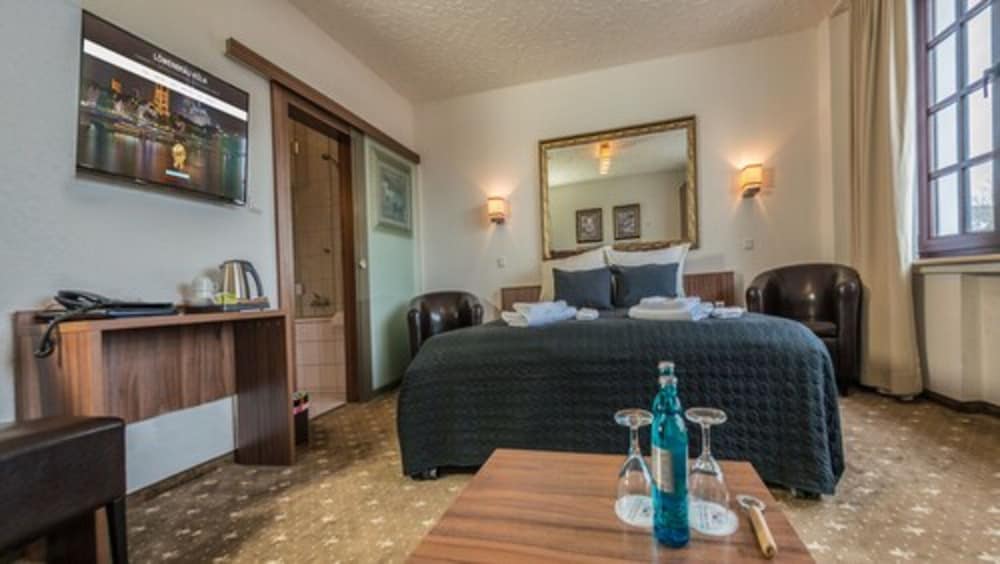 Triple Room, River View photo 1
