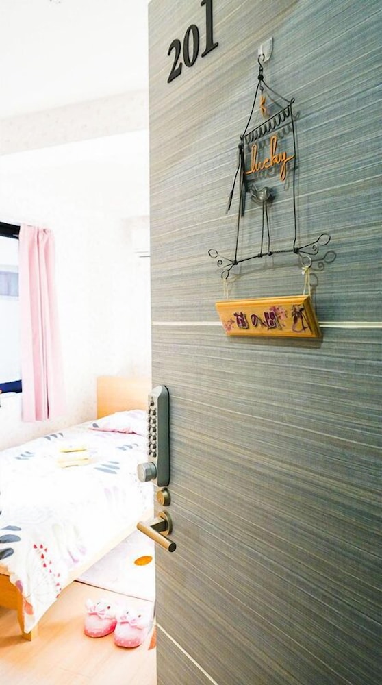 Single Room, Women only photo 3
