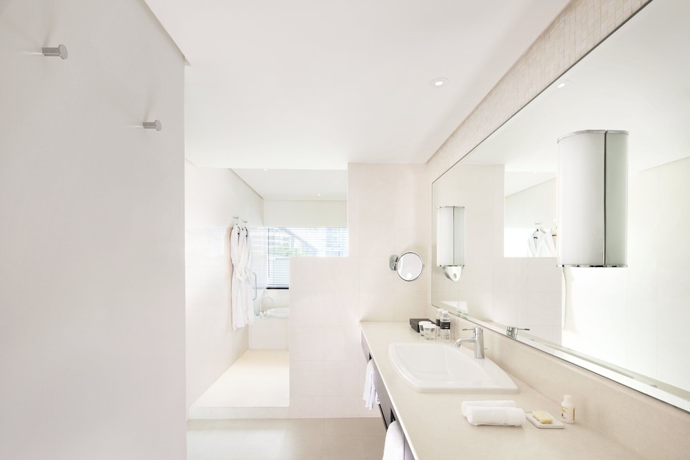 Executive Suite photo 3
