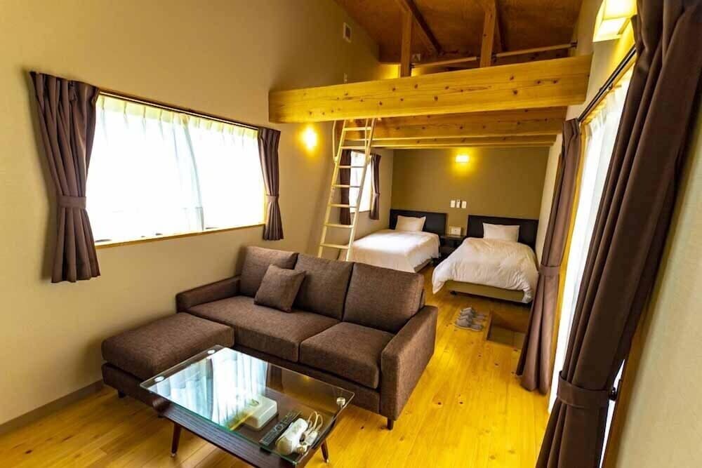 Family Cottage - Photo 1